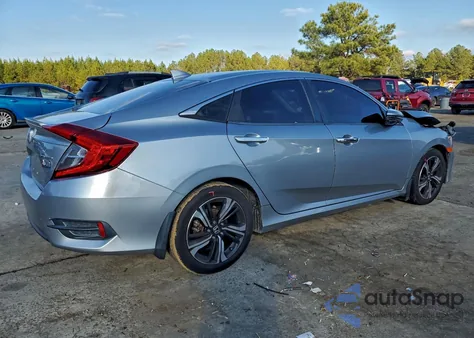 2017 Honda Civic Touring z USA, uszkodzony, nr VIN 19XFC1F97HE210448